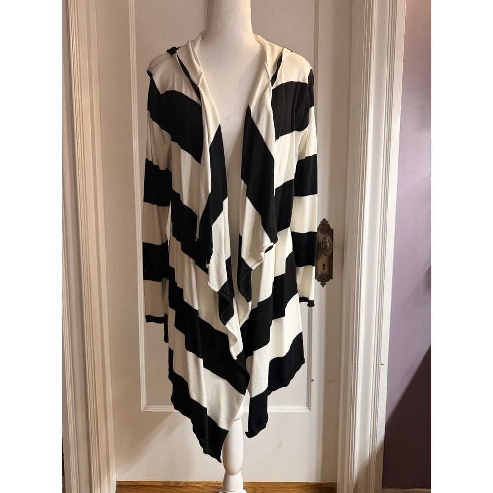 LYN Wide Black And‎ White Striped Open Front Hooded  Cardigan Size Medium